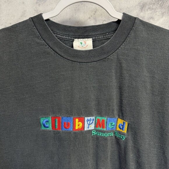 Vintage Club Med T Shirt Mens Large Black Embroidered Short Sleeve Sonora Bay - Picture 1 of 10